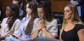 Gimnastas de EU demandan al FBI por mil mdd