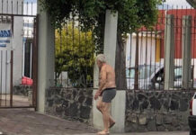 Hombre en calzones agrede a locatarios de Santa Cruz Buenavista hombre