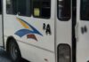 Hombres asaltan Ruta Azteca; golpean a mujer y abuelito Hombres