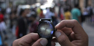 Eliminar horario de verano no afectará finanzas: AMLO horario