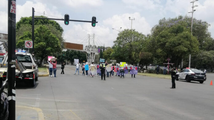 manifestantes manifestantes