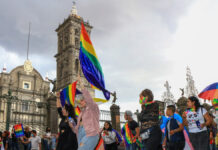 Más de 260 mil poblanos se reconocen como integrantes LGBT mil