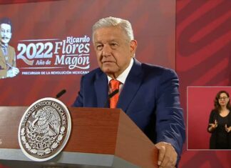 Si no van a legislar, no cobren: AMLO a oposición Oposición