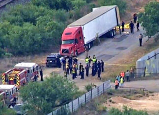 Hallan tráiler con 50 migrantes muertos en Texas tráiler