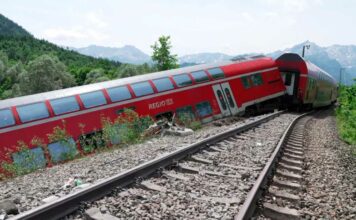 Tren se descarrila en Alemania y deja 4 muertos tren alemania