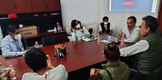 Atienden a vecinos del Carmen inconformes con parquímetros Vecinos