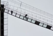 ¿Por qué se sacudió peligrosamente el puente de Palmas Plaza?