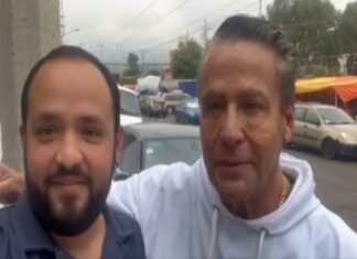Alfredo Adame regala auto de lujo a su productor y mánager Alfredo