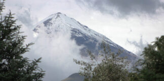 Alpinista holandesa herida tras caer del Pico de Orizaba Alpinista