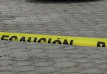 Camioneros atropellan y matan a niño y mujer en Puebla capital niño