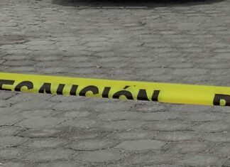 Camioneros atropellan y matan a niño y mujer en Puebla capital niño