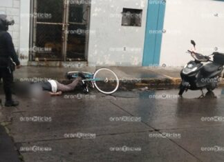 Muere ciclista tras caer en un registro de telefonía en Cholula