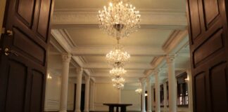 Gobierno restaura edificios públicos abandonados Gobierno