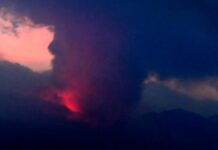 Japón en alerta máxima por erupción de volcán Sakurajima Japón
