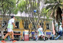 Jóvenes disfrutan actividades en la Plazuela de San Luis Jóvenes