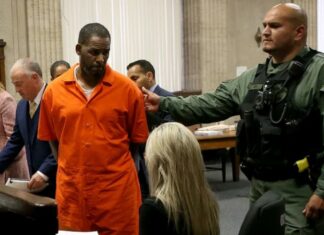 R. Kelly es condenado a 30 años de prisión por tráfico sexual