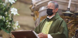 Obispo dedica misa a bienestar de adultos mayores obispo