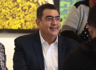 Sergio Salomón, primero en destaparse a la gubernatura Puebla