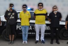 Detienen a 4 sujetos por robo a transeúnte en la Central de Abasto