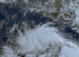 Se forma depresión tropical frente a costas de Guerrero y Oaxaca