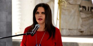 Policías de Texmelucan reciben reconocimientos por su labor