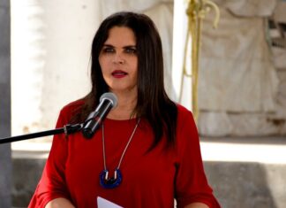 Policías de Texmelucan reciben reconocimientos por su labor