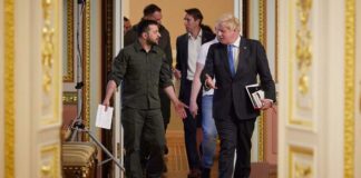 Zelenski agradece a Boris Johnson por apoyo a Ucrania Zelenski