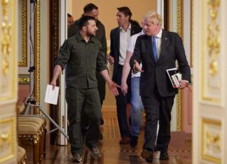 Zelenski agradece a Boris Johnson por apoyo a Ucrania Zelenski