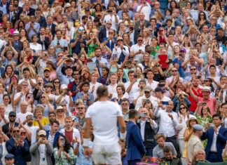 Desgarro abdominal deja a Rafael Nadal fuera del Wimbledon desgarro