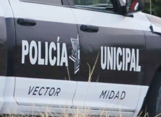 Roban moto y 14 mil pesos a joven en Amozoc Joven
