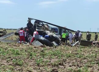 Se desploma helicóptero de la Marina en Sinaloa; reportan 14 muertos