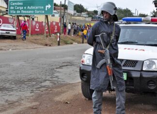 Cae hombre que intentó vender a sus hijos albinos para rituales
