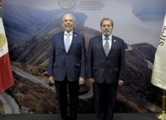 Presentan a Carlos Velázquez como nuevo director del AICM