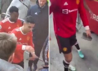 Dan advertencia a Cristiano Ronaldo por destrozar celular de un niño