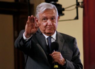 AMLO ofrece Palacio Nacional para foto con expresidentes AMLO