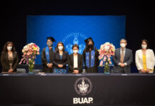 Lilia Cedillo preside graduación en Facultad de Ciencias de la Computación