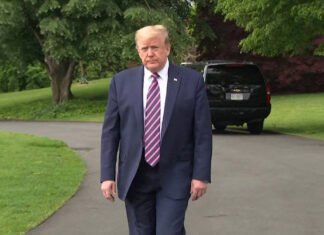 FBI halla cientos de documentos clasificados en casa de Trump FBI