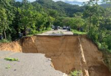 Se parte carretera en Guerrero ante las fuertes lluvias