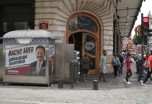 Publicidad de Ignacio Mier es retirada del Centro Histórico Publicidad