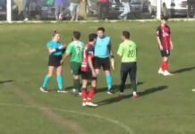 Detienen a futbolista por golpear a una árbitra en Argentina