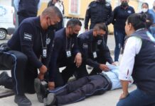 Capacitan a elementos de SSC Cholula en primer auxilios
