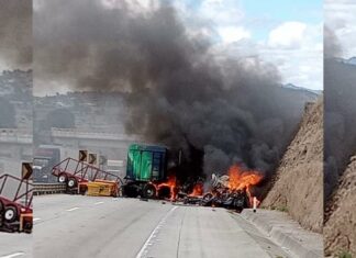 Choque en Arco Norte deja 1 muerto y caos vial