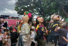Realiza Atlixco el Magno Desfile de Mojigangas