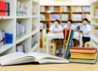 Entrega San Andrés alrededor de 14 mil kits de útiles escolares