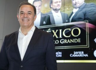 Tenor Fernando de la Mora inicia gira en Puebla