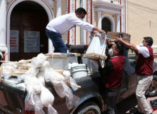 SEP entrega material para mantenimiento a 32 planteles educativos