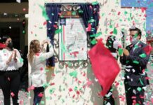 Paola Angon da por iniciadas las fiestas patrias en Cholula