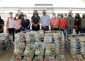 Entrega San Andrés kits escolares a estudiantes de nivel básico