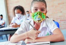 Cubrebocas será opcional en escuelas de Nuevo León cubrebocas
