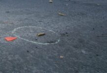 Hombre muere baleado dentro de su camioneta en Amozoc hombre